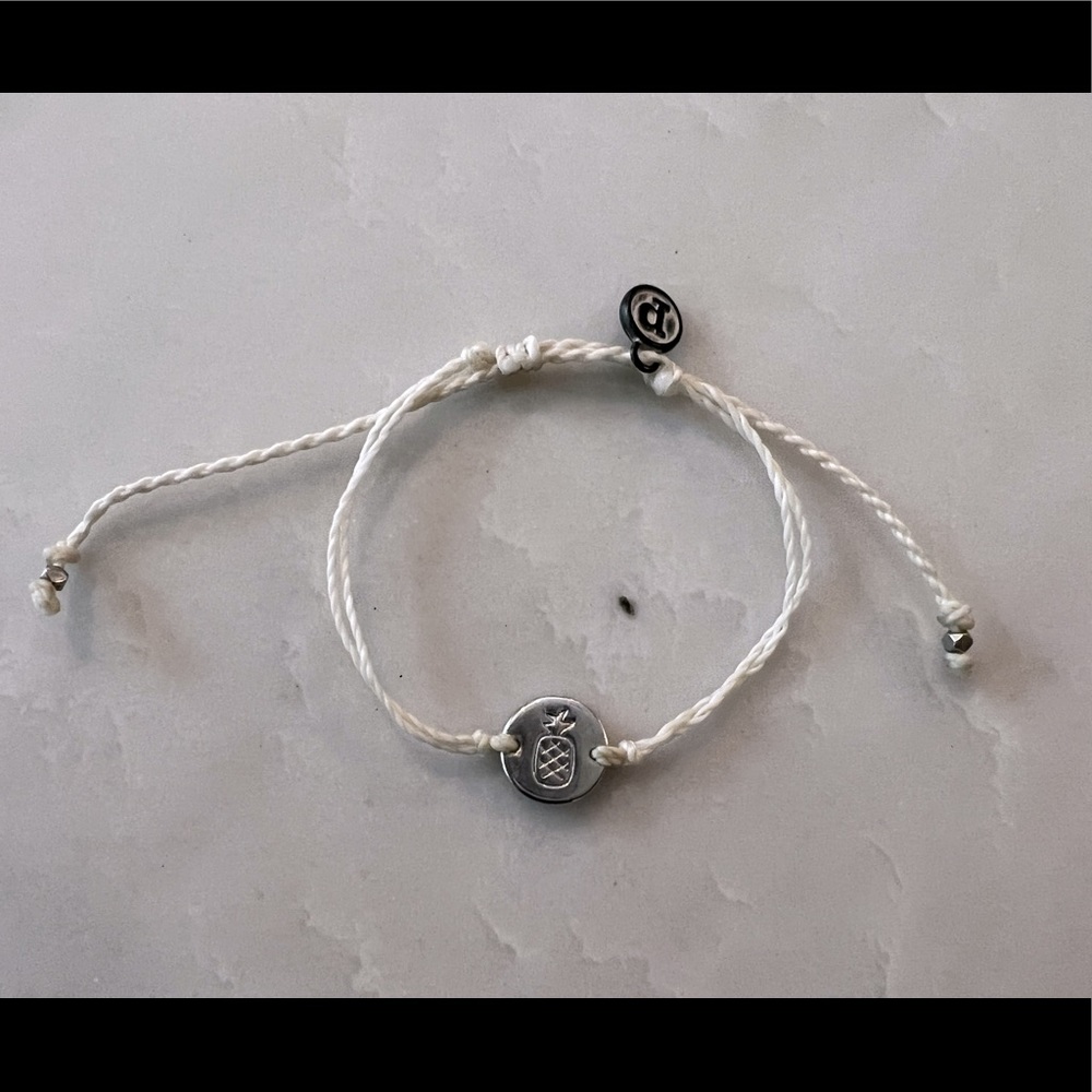 PURA VIDA PINEAPPLE ALOHA COIN CHARM BRACELET